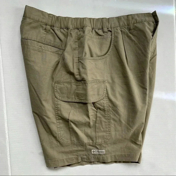 Columbia Sports War Company Cargo Men Shorts  Size 38  Made In The USA - Picture 4 of 13